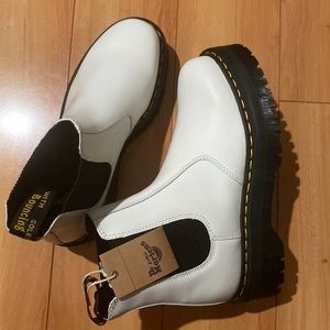 NWT Doc Martens 2976 White Chelsea Boots
